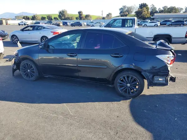 5YFBURHE9GP441482 2016 TOYOTA COROLLA - Image 2