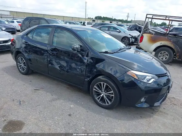 5YFBURHE9GP442048 2016 TOYOTA COROLLA - Image 1