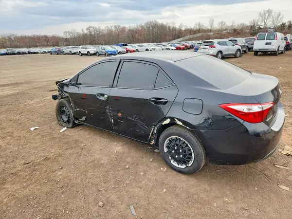 5YFBURHE9GP447248 2016 TOYOTA COROLLA - Image 2
