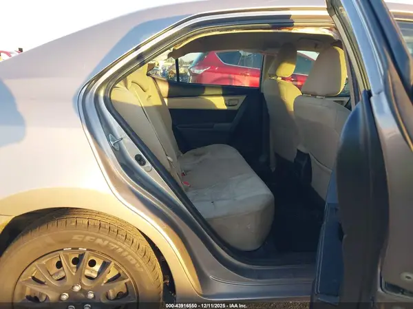 5YFBURHE9GP457875 2016 TOYOTA COROLLA - Image 8