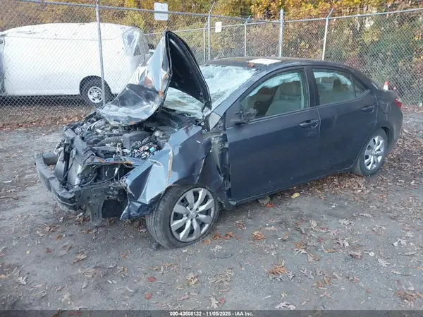 5YFBURHE9GP466432 2016 TOYOTA COROLLA - Image 2