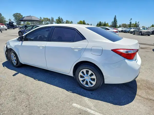 5YFBURHE9GP467001 2016 TOYOTA COROLLA - Image 2