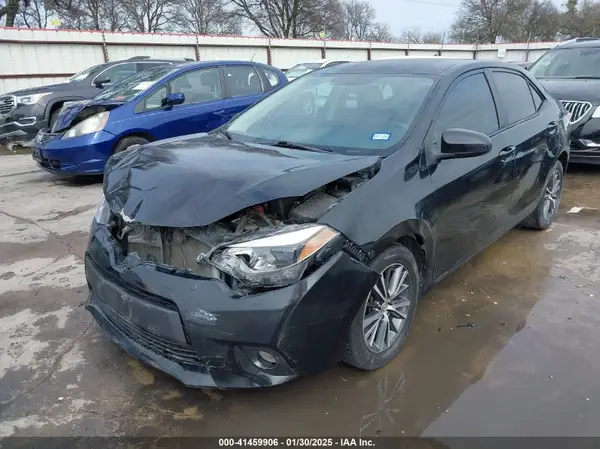 5YFBURHE9GP467547 2016 TOYOTA COROLLA - Image 2