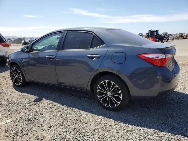 5YFBURHE9GP468245 2016 TOYOTA COROLLA - Image 2