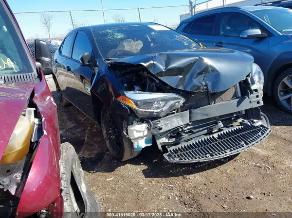 5YFBURHE9GP469248 2016 TOYOTA COROLLA - Image 1