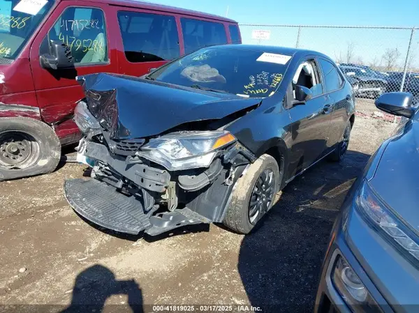 5YFBURHE9GP469248 2016 TOYOTA COROLLA - Image 2