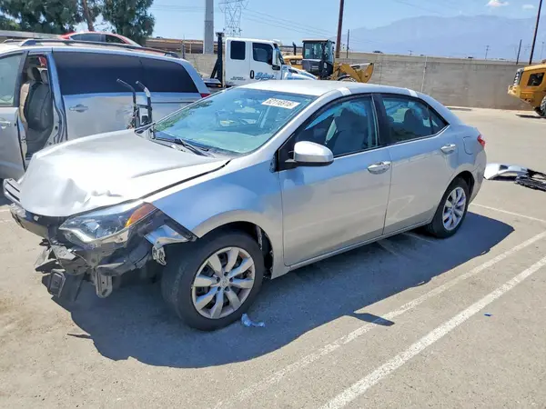 5YFBURHE9GP472537 2016 TOYOTA COROLLA - Image 1