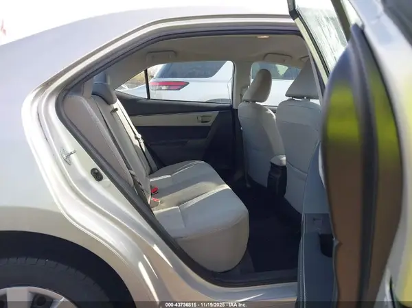 5YFBURHE9GP472554 2016 TOYOTA COROLLA - Image 8