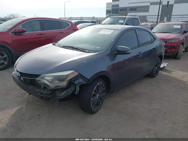 5YFBURHE9GP474594 2016 TOYOTA COROLLA - Image 2