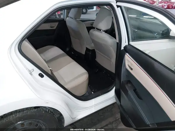 5YFBURHE9GP478371 2016 TOYOTA COROLLA - Image 8