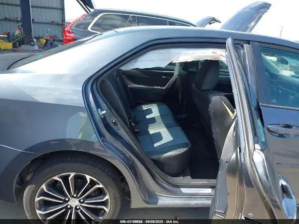 5YFBURHE9GP484039 2016 TOYOTA COROLLA - Image 8