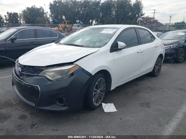 5YFBURHE9GP492805 2016 TOYOTA COROLLA - Image 2