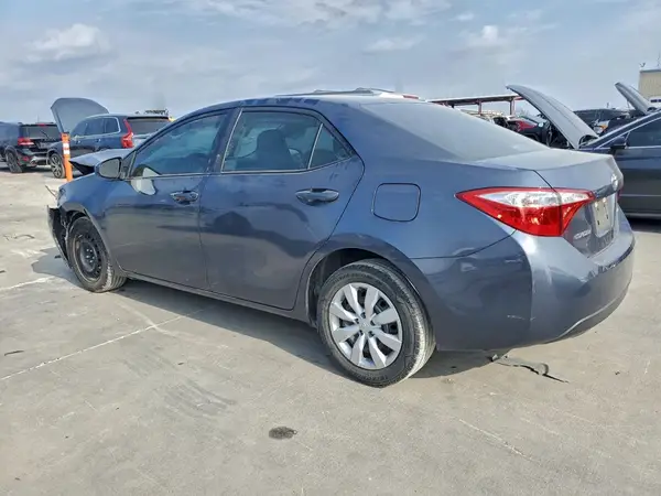 5YFBURHE9GP497485 2016 TOYOTA COROLLA - Image 2