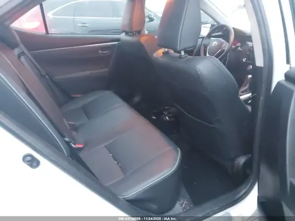 5YFBURHE9GP501714 2016 TOYOTA COROLLA - Image 8