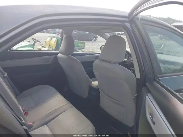 5YFBURHE9GP506802 2016 TOYOTA COROLLA - Image 8