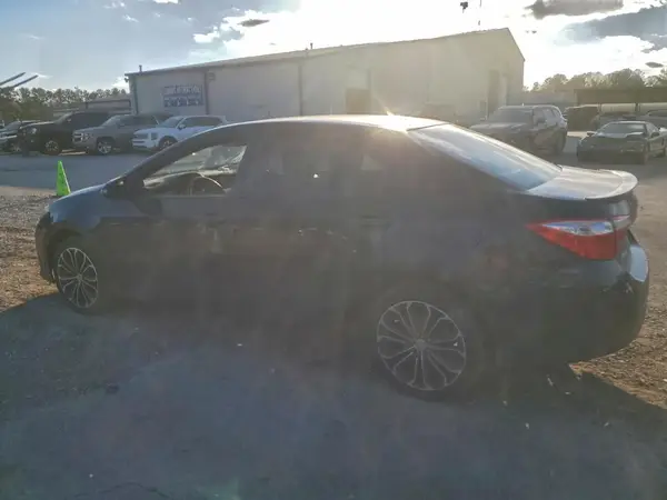 5YFBURHE9GP507173 2016 TOYOTA COROLLA - Image 2