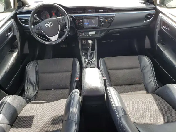 5YFBURHE9GP509215 2016 TOYOTA COROLLA - Image 8