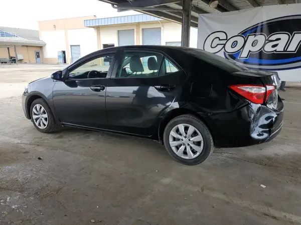 5YFBURHE9GP509358 2016 TOYOTA COROLLA - Image 2