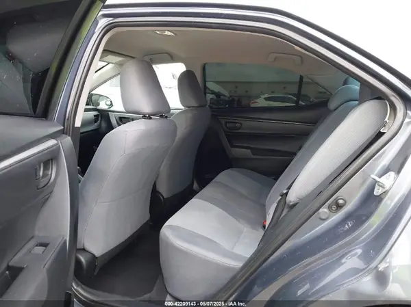 5YFBURHE9GP512020 2016 TOYOTA COROLLA - Image 8