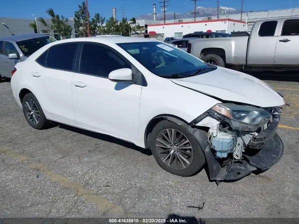 5YFBURHE9GP512289 2016 TOYOTA COROLLA - Image 1