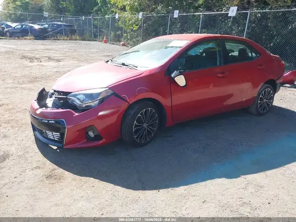 5YFBURHE9GP512356 2016 TOYOTA COROLLA - Image 2