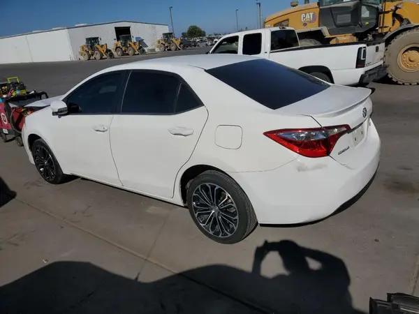 5YFBURHE9GP513071 2016 TOYOTA COROLLA - Image 2