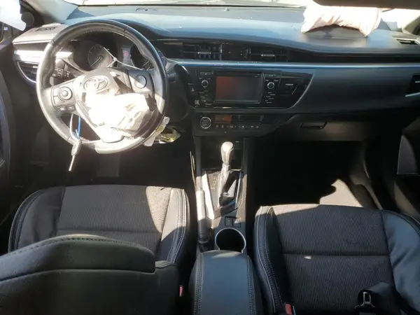 5YFBURHE9GP513071 2016 TOYOTA COROLLA - Image 8