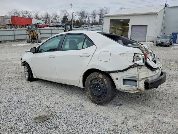 5YFBURHE9GP514091 2016 TOYOTA COROLLA - Image 2