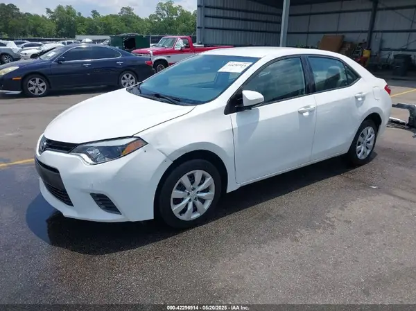 5YFBURHE9GP521784 2016 TOYOTA COROLLA - Image 2