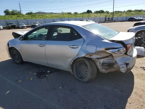 5YFBURHE9GP527052 2016 TOYOTA COROLLA - Image 2