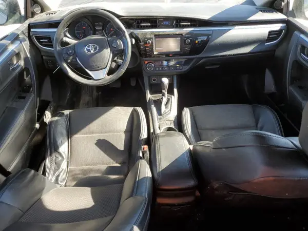 5YFBURHE9GP527052 2016 TOYOTA COROLLA - Image 8