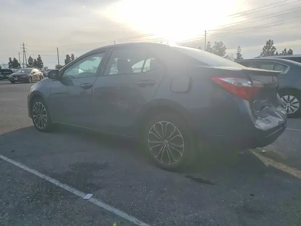 5YFBURHE9GP530095 2016 TOYOTA COROLLA - Image 2