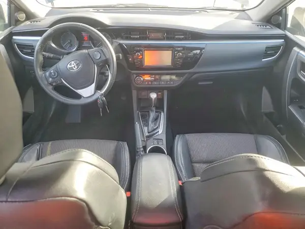 5YFBURHE9GP530095 2016 TOYOTA COROLLA - Image 8