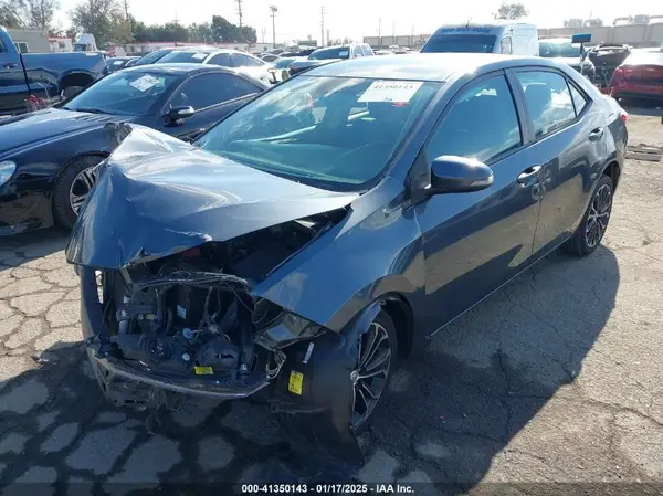 5YFBURHE9GP531828 2016 TOYOTA COROLLA - Image 2