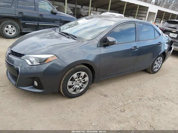 5YFBURHE9GP541162 2016 TOYOTA COROLLA - Image 2