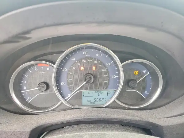 5YFBURHE9GP542053 2016 TOYOTA COROLLA - Image 8