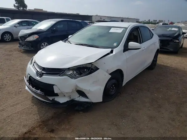 5YFBURHE9GP550198 2016 TOYOTA COROLLA - Image 2