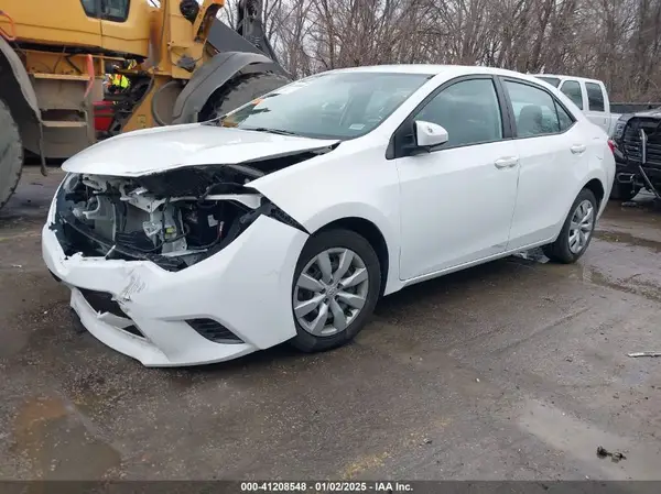 5YFBURHE9GP558592 2016 TOYOTA COROLLA - Image 2