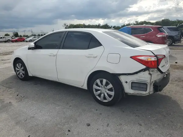 5YFBURHE9GP560312 2016 TOYOTA COROLLA - Image 2