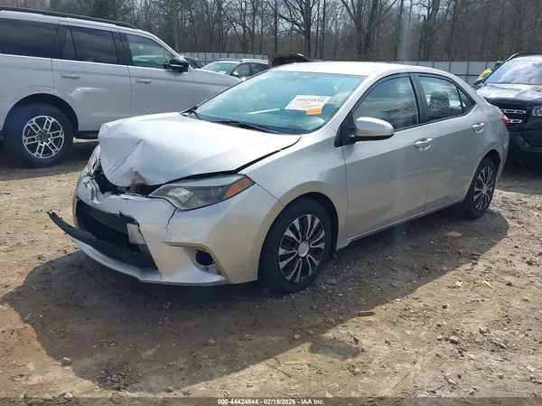 5YFBURHE9GP561024 2016 TOYOTA COROLLA - Image 2
