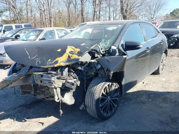 5YFBURHE9GP564523 2016 TOYOTA COROLLA - Image 2