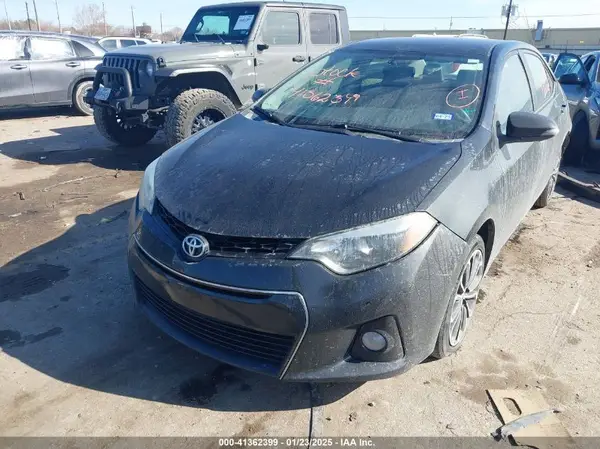 5YFBURHE9GP567356 2016 TOYOTA COROLLA - Image 2