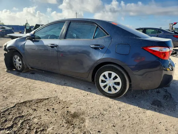 5YFBURHE9GP568944 2016 TOYOTA COROLLA - Image 2