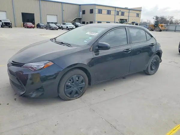 5YFBURHE9HP572106 2017 TOYOTA COROLLA - Image 1