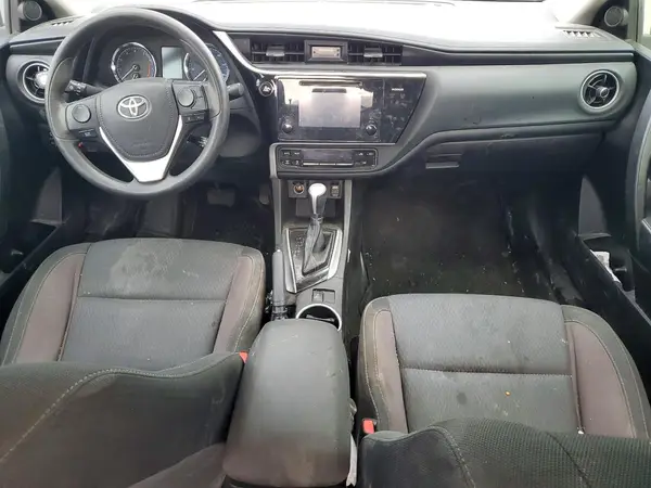 5YFBURHE9HP572106 2017 TOYOTA COROLLA - Image 8