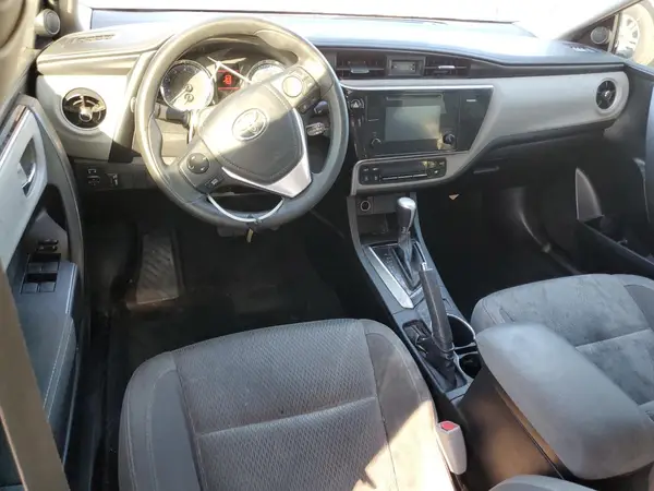 5YFBURHE9HP572848 2017 TOYOTA COROLLA - Image 8