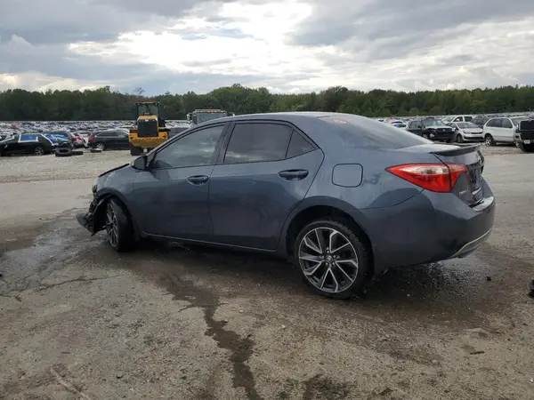 5YFBURHE9HP576463 2017 TOYOTA COROLLA - Image 2