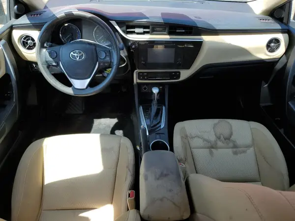 5YFBURHE9HP583364 2017 TOYOTA COROLLA - Image 8
