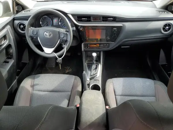 5YFBURHE9HP590377 2017 TOYOTA COROLLA - Image 8
