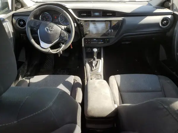 5YFBURHE9HP597748 2017 TOYOTA COROLLA - Image 8